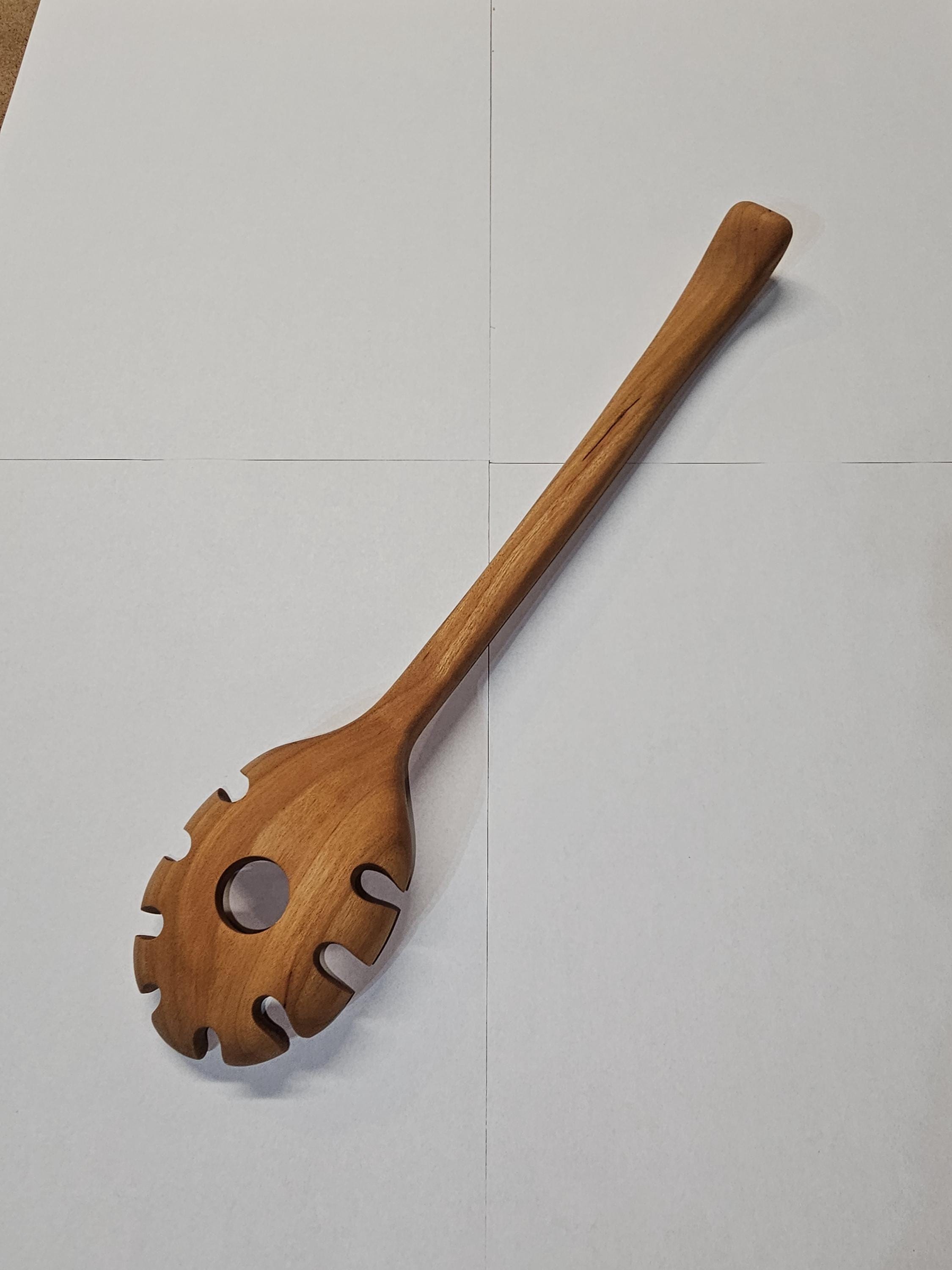 Wooden Spaghetti Spoon Template – DIY Woodworking Plan PDF